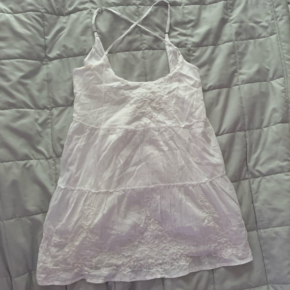 WOMEN’S ABERCROMBIE FLORAL EMBROIDERED DRESS